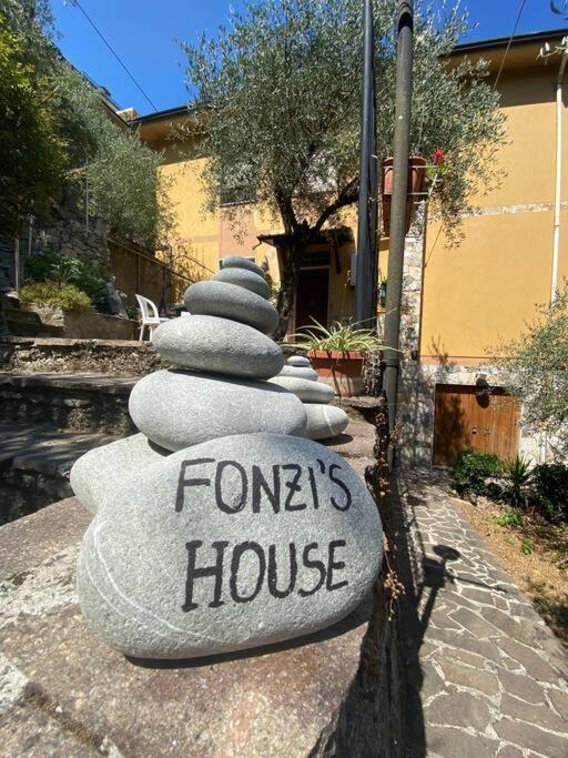 ラ・スペツィアFonzi'S Houseアパートメント エクステリア 写真